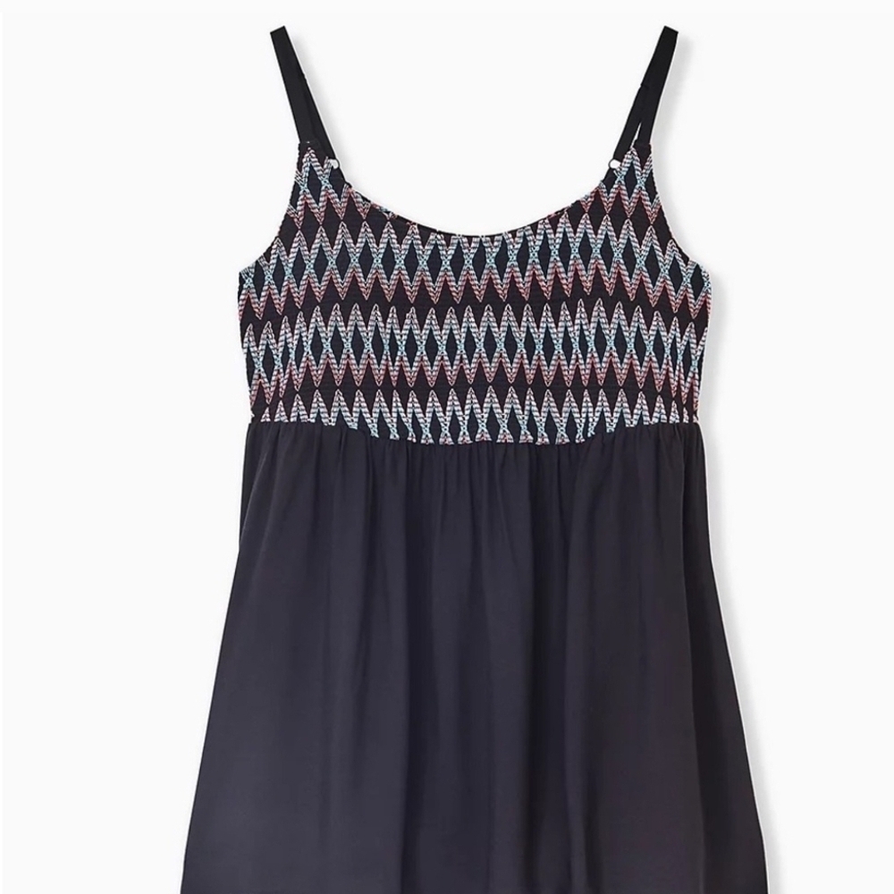 Torrid Multicolor Zigzag Crop Top - Picture 4 of 5